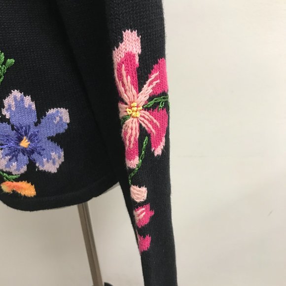 Northern Isles black cotton hand embroidered cardigan sweater pink blue M NWT - Picture 5 of 11